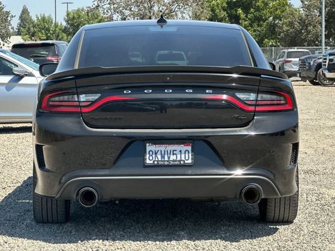 Used 2019 Dodge Charger R/T w/ Plus Group RWD image 8
