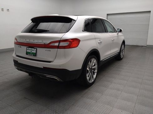 Used 2017 Lincoln MKX Reserve w/ Luxury Package image 9