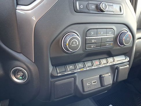 Used 2023 Chevrolet Silverado 1500 Custom RWD image 27