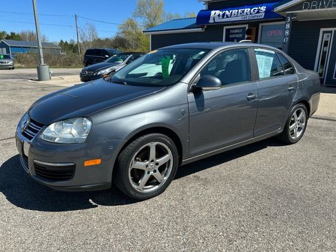 Used 2009 Volkswagen Jetta S image 1