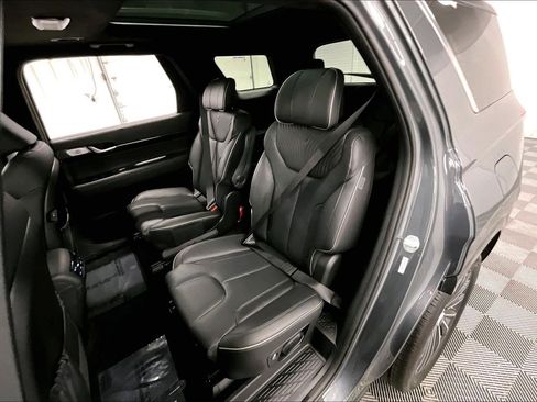 Used 2024 Hyundai Palisade Calligraphy AWD/4WD image 24