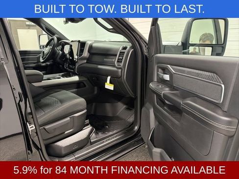 New 2026 RAM 2500 Big Horn AWD/4WD image 17