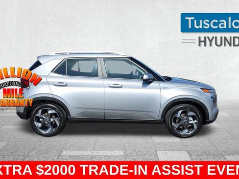 New 2026 Hyundai Venue SEL image 9