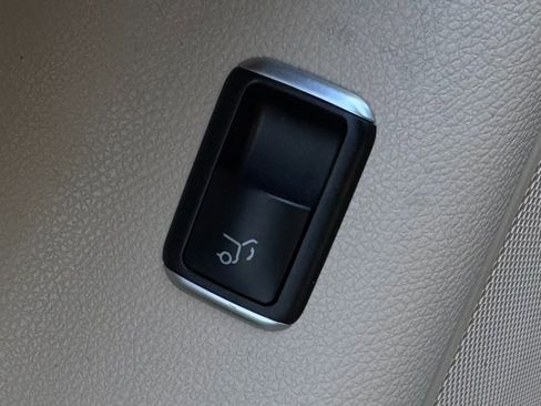 Used 2018 Mercedes-Benz GLE 350 4MATIC image 86