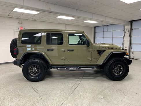 Used 2025 Jeep Wrangler Unlimited Rubicon 392 AWD/4WD image 7