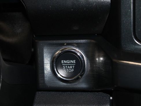 Used 2024 Ford F250 Lariat AWD/4WD image 54