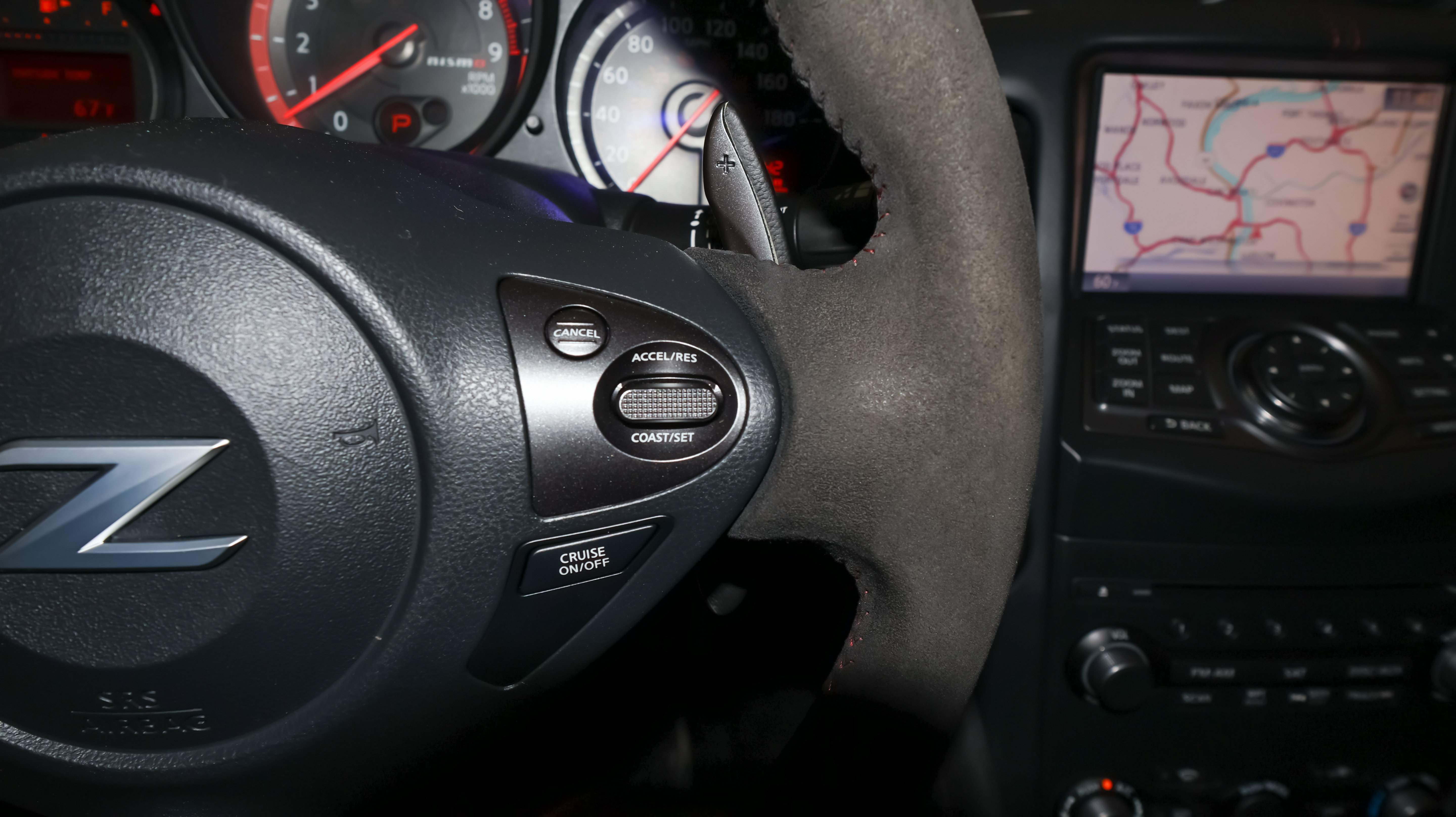 Used 2020 Nissan 370Z NISMO RWD image 26