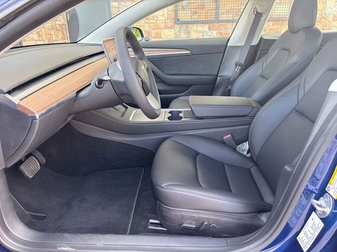 Used 2022 Tesla Model 3 Long Range image 12