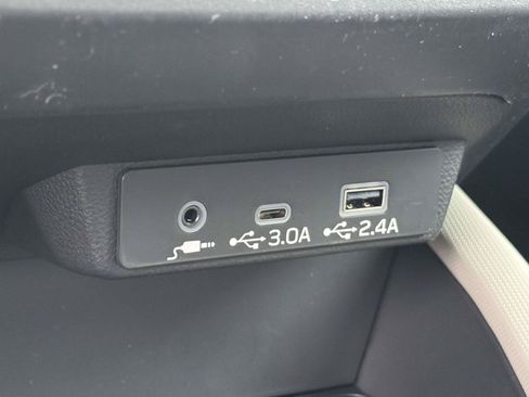Certified 2026 Subaru Forester Premium AWD/4WD image 13