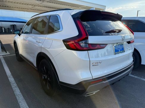 Used 2025 Honda CR-V Sport-L image 3