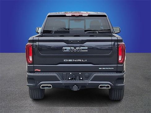 Used 2025 GMC Sierra 1500 Denali Ultimate image 5