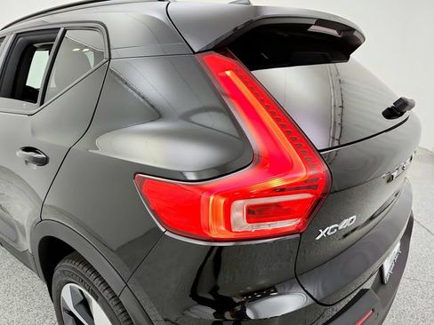 New 2026 Volvo XC40 B5 Plus w/ Climate Package AWD/4WD image 27