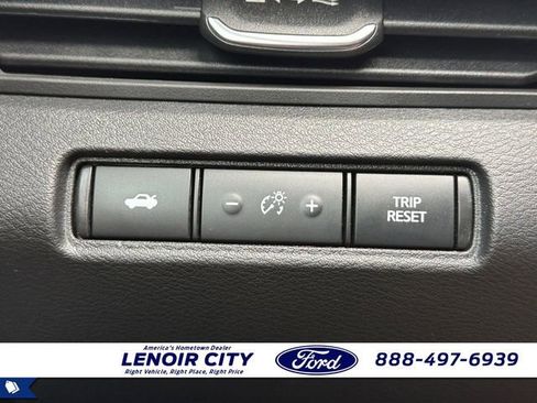 Used 2021 Nissan Altima 2.5 SR FWD image 18