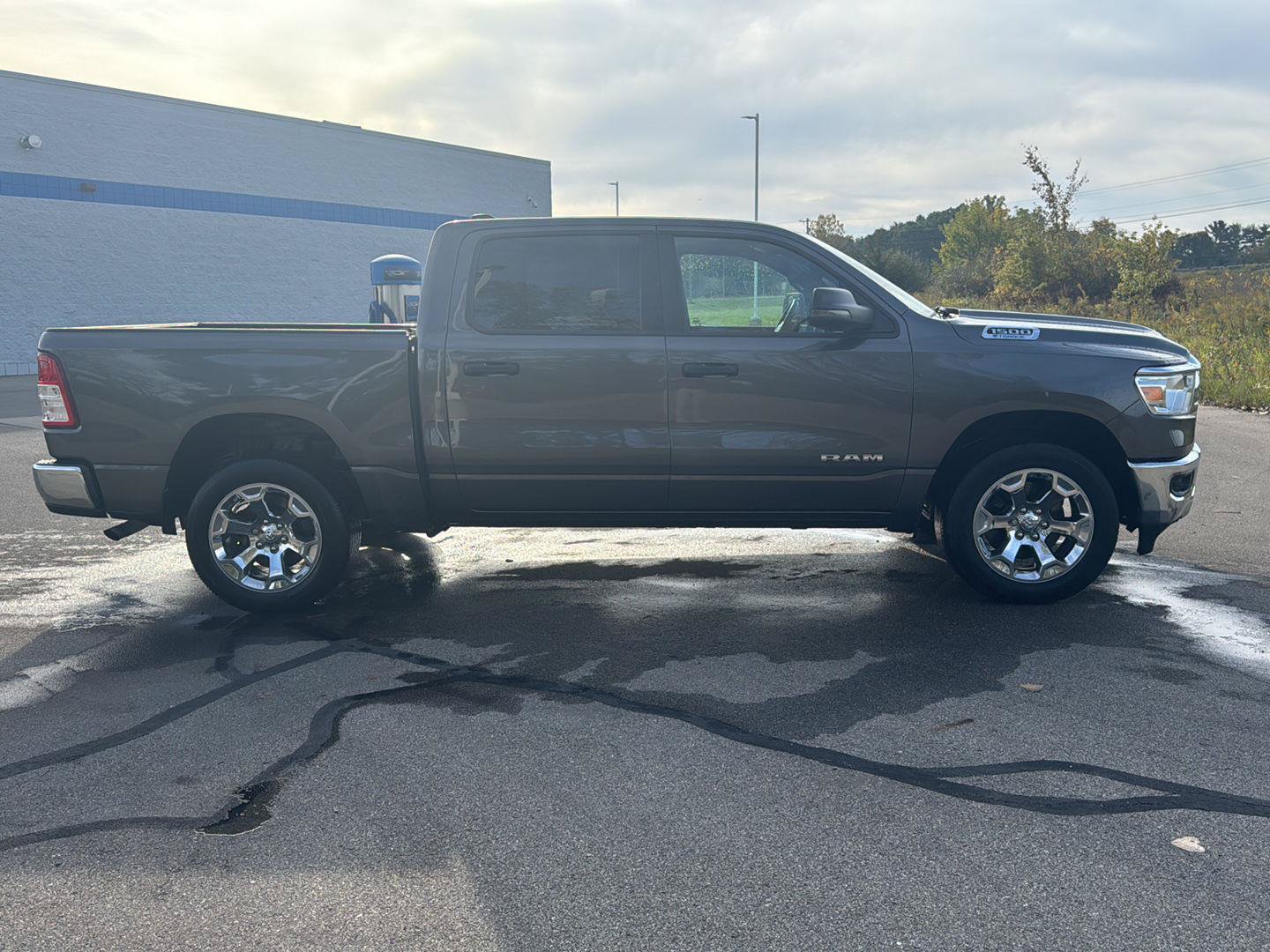 Used 2023 RAM 1500 Big Horn AWD/4WD image 6