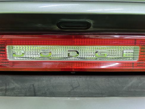 Used 2011 Dodge Challenger RWD image 13