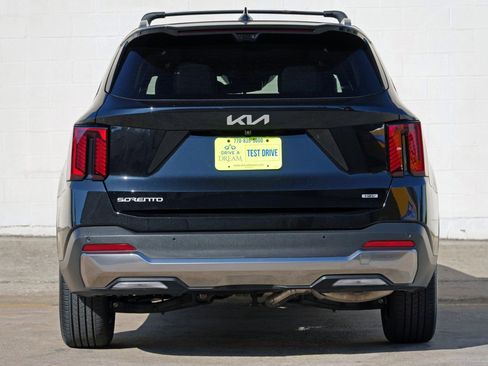 Used 2025 Kia Sorento SX Prestige AWD/4WD image 11