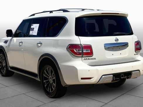 Used 2018 Nissan Armada Platinum w/ Interior Lighting Package RWD image 11
