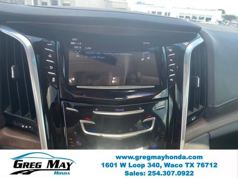 Used 2019 Cadillac Escalade ESV Premium Luxury AWD/4WD image 19