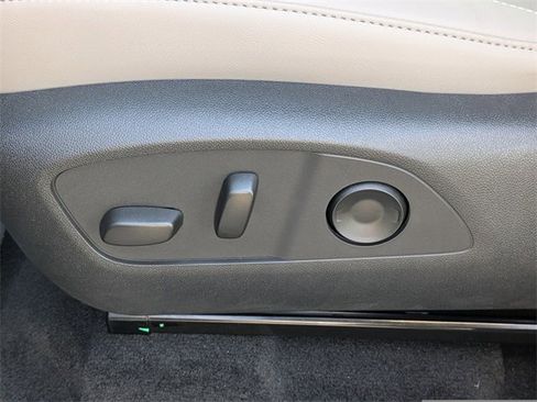 New 2026 GMC Acadia Elevation w/ Elevation Premium Package image 21