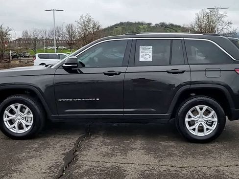 Certified 2024 Jeep Grand Cherokee Limited w/ Luxury Tech Group II image 5