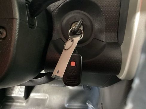 Used 2007 Toyota FJ Cruiser 4WD image 21