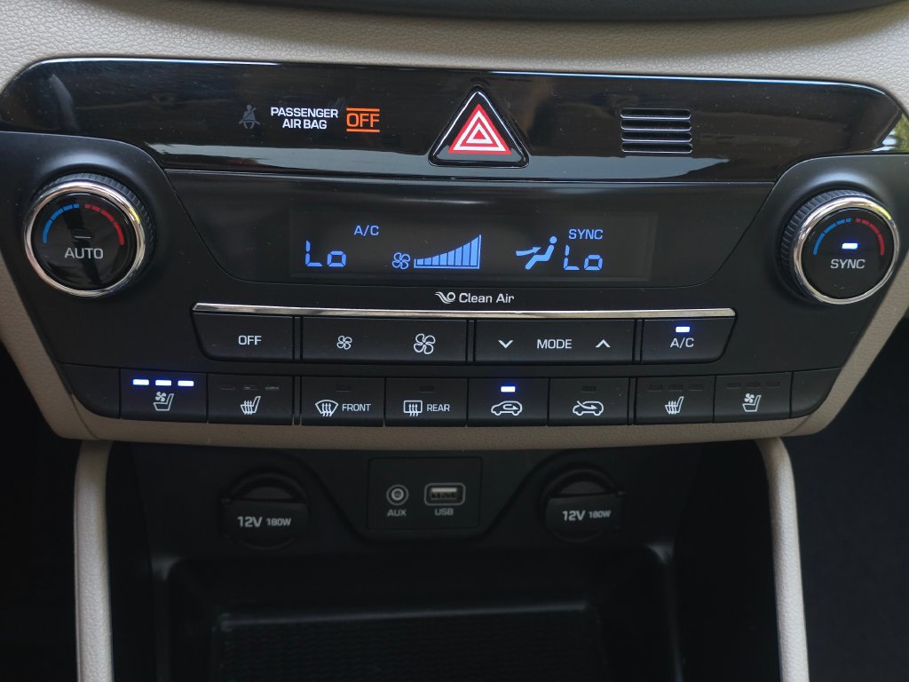 Used 2016 Hyundai Tucson Limited w/ Option Group 03 FWD image 35