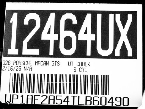Used 2026 Porsche Macan GTS image 28