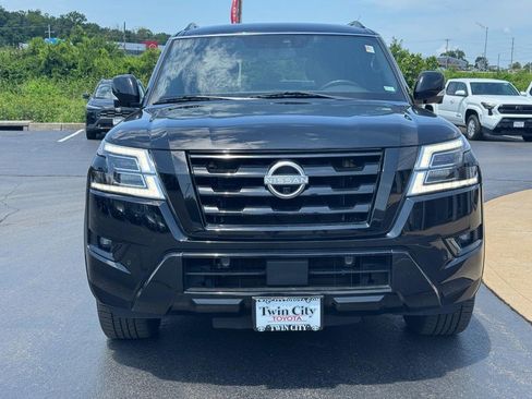 Used 2023 Nissan Armada SL w/ Midnight Edition Package AWD/4WD image 10