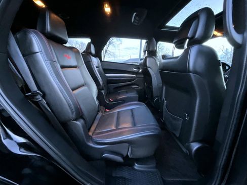Used 2017 Dodge Durango R/T w/ Technology Group image 18