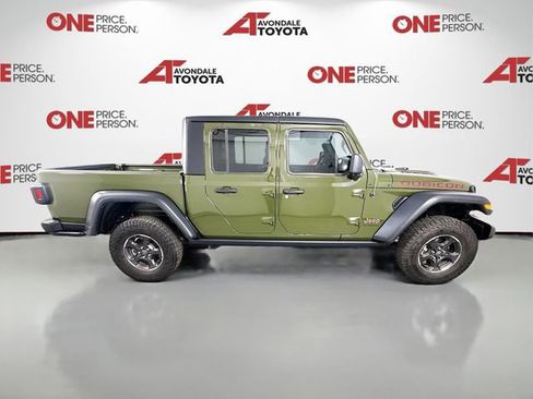 Used 2023 Jeep Gladiator Rubicon w/ Trailer Tow Package AWD/4WD image 8