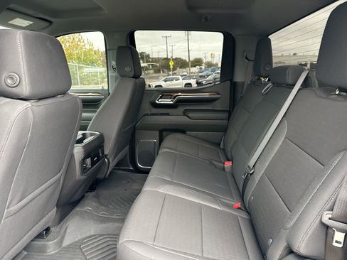 Used 2024 Chevrolet Silverado 1500 LT Trail Boss image 24