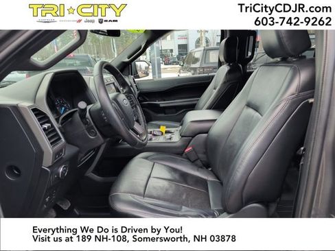Used 2019 Ford Expedition XLT w/ Equipment Group 202A image 11