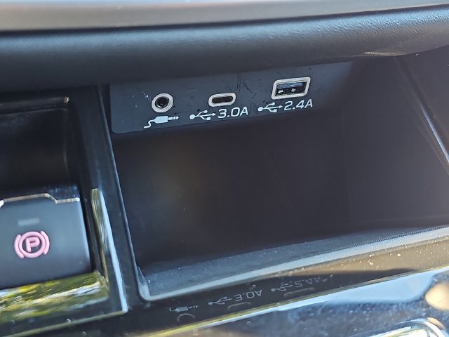 Certified 2024 Subaru Outback Limited AWD/4WD image 36