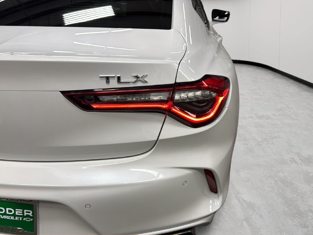 Used 2022 Acura TLX w/ Technology Package FWD image 46