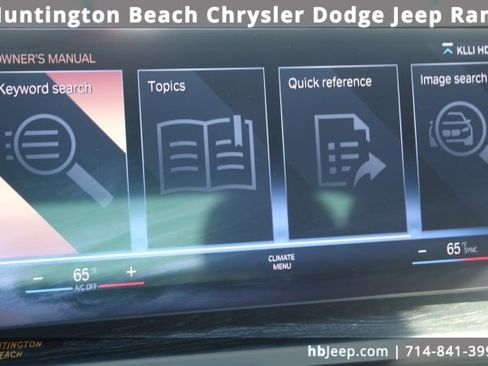 Used 2024 BMW 430i Convertible image 26