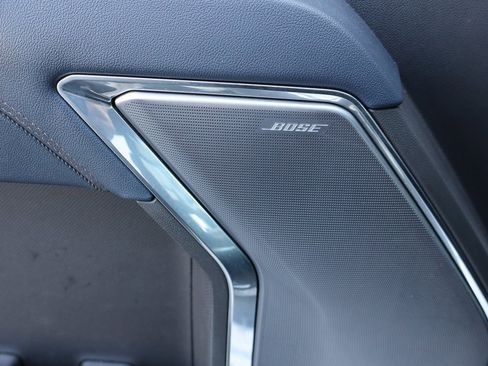 Used 2023 Chevrolet Silverado 1500 High Country w/ Z71 Off-Road Package image 14