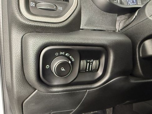 Used 2020 RAM 2500 Tradesman AWD/4WD image 19