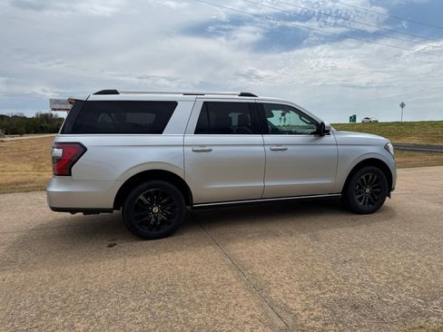 Used 2019 Ford Expedition Max Limited AWD/4WD image 21