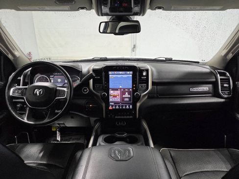 Used 2023 RAM 2500 Laramie AWD/4WD image 13