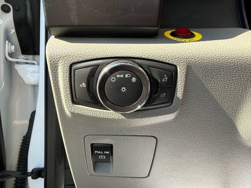 Used 2018 Ford F150 XL w/ XL Power Equipment Group AWD/4WD image 18