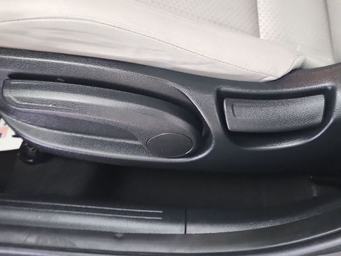 Used 2022 Kia Soul LX FWD image 16