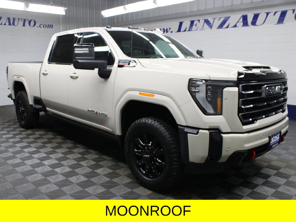 Used 2026 GMC Sierra 2500 AT4 w/ AT4 Premium Plus Package AWD/4WD image 3