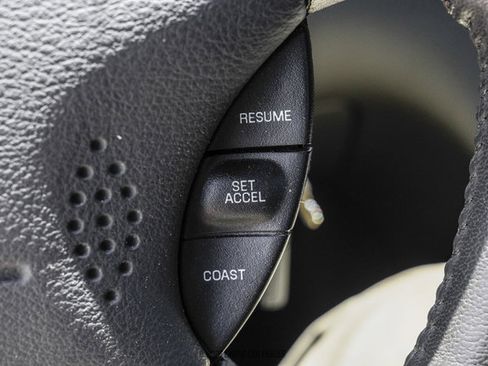 Used 2003 Ford Mustang Mach 1 RWD image 39