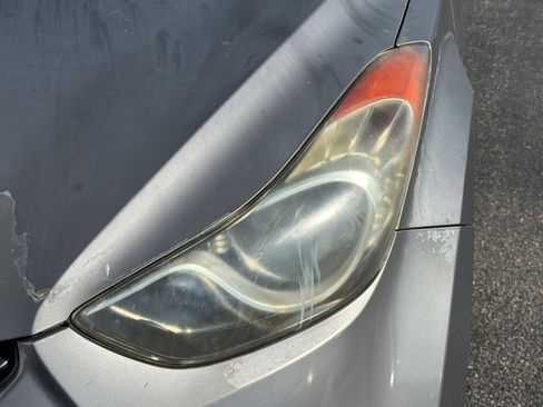 Used 2013 Hyundai Elantra GLS w/ Preferred Pkg FWD image 10