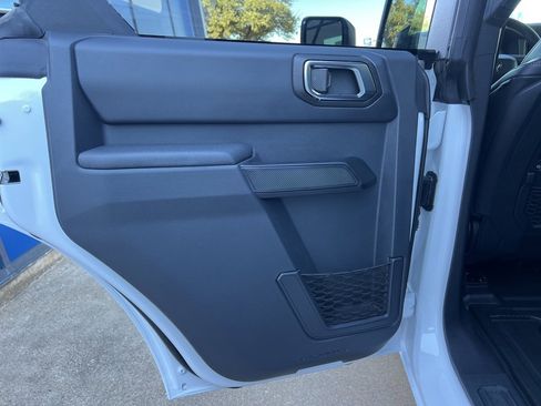 New 2025 Ford Bronco Big Bend image 9