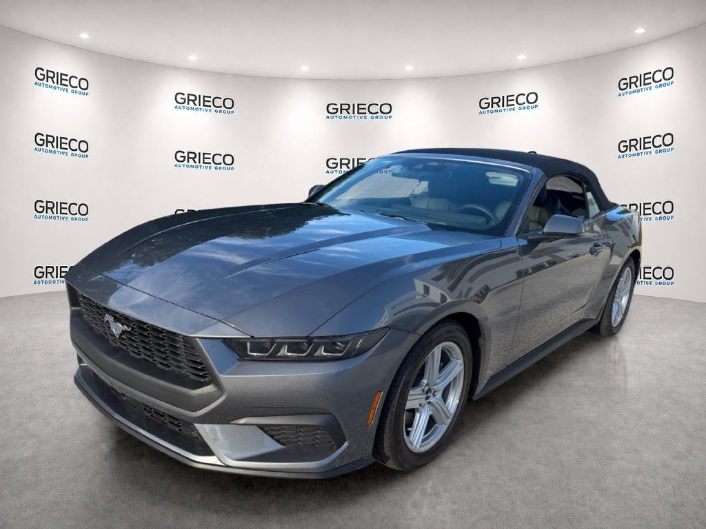 Used 2026 Ford Mustang Premium RWD image 3