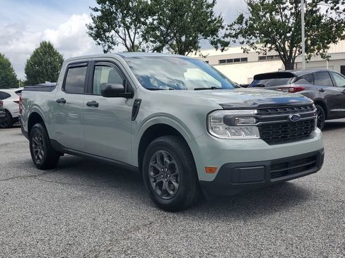 Used 2024 Ford Maverick XLT FWD image 3