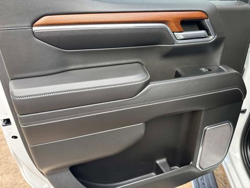 Used 2023 GMC Sierra 1500 Denali w/ Denali Reserve Package image 12