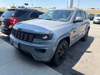 Used 2021 Jeep Grand Cherokee Laredo X AWD/4WD video 1