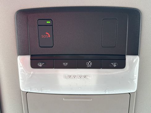 New 2026 Nissan Pathfinder SL FWD image 10